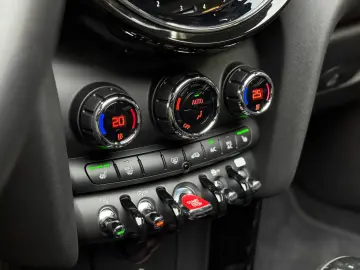 Cooper Cabrio John Cooper Works Trim Head-Up H&K