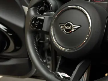 Cooper Cabrio John Cooper Works Trim Head-Up H&K