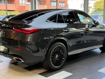 GLC 300 d Coupe 4M AMG Prem  Night Pano Burm HUD