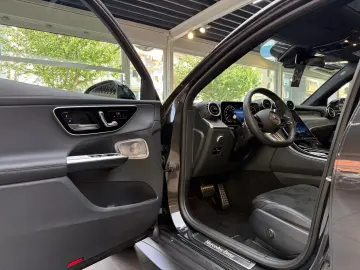 GLC 300 d Coupe 4M AMG Prem  Night Pano Burm HUD