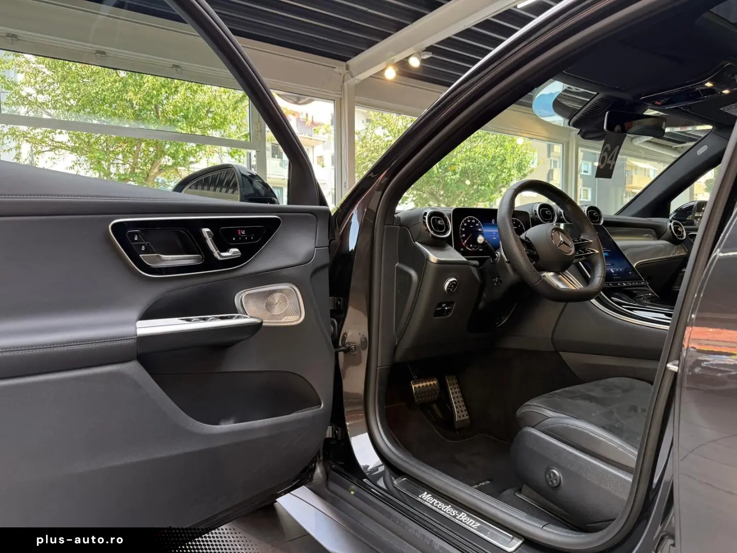 GLC 300 d Coupe 4M AMG Prem  Night Pano Burm HUD