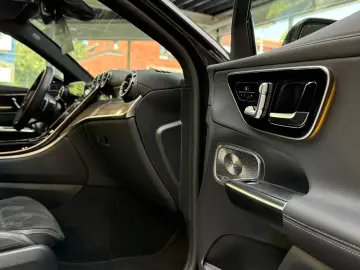 GLC 300 d Coupe 4M AMG Prem  Night Pano Burm HUD