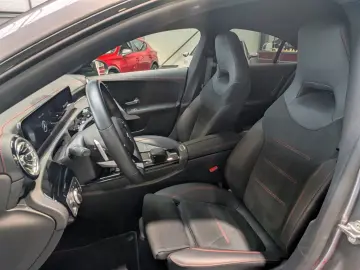 CLA 220 d 8G-DCT AMG Line Navi LED