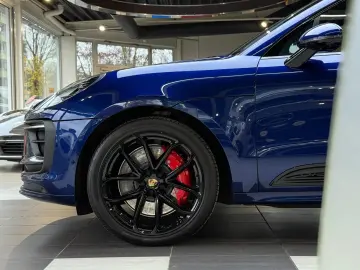 Macan GTS Sport-Chrono Luft Keyl Pano AHK 21