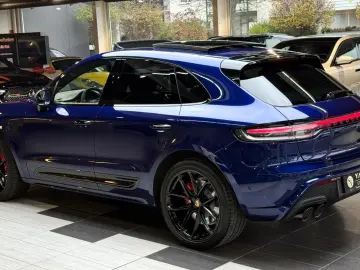 Macan GTS Sport-Chrono Luft Keyl Pano AHK 21