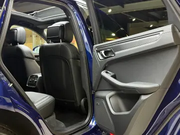 Macan GTS Sport-Chrono Luft Keyl Pano AHK 21