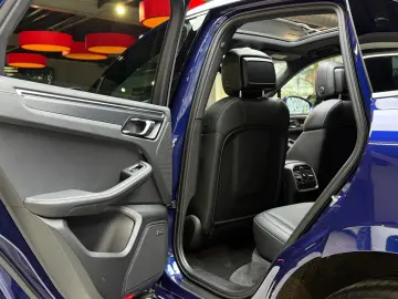 Macan GTS Sport-Chrono Luft Keyl Pano AHK 21