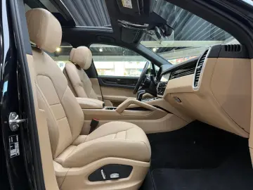 Cayenne E-Hybrid Panorama Head-Up Luftf 360