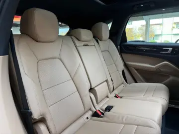 Cayenne E-Hybrid Panorama Head-Up Luftf 360