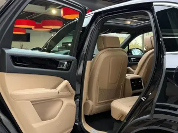 Cayenne E-Hybrid Panorama Head-Up Luftf 360