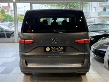 T7 Multivan  1.5 16V TSI DSG Kamera 7-Sitzer