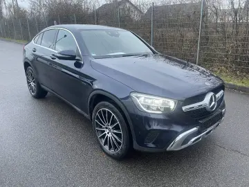 GLC 300 e 4M Coupe EXCLUSIVE HUD Kamera Distron