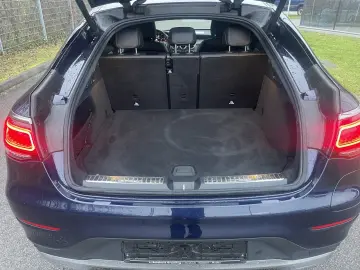 GLC 300 e 4M Coupe EXCLUSIVE HUD Kamera Distron