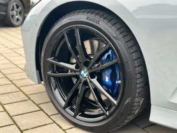 320d Tour. xDrive M-Sport Pano AHK H&K DrivA.Pro