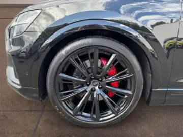 AUDI SQ8 4.0TFSI quattro