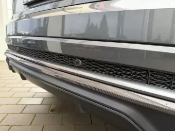 AUDI SQ8 4.0 TFSI quattro