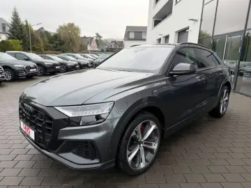 AUDI SQ8 4.0 TFSI quattro