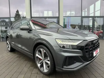 AUDI SQ8 4.0 TFSI quattro