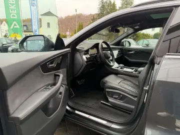 AUDI SQ8 4.0 TFSI quattro