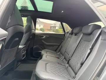 AUDI SQ8 4.0 TFSI quattro