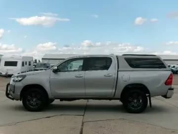 Toyota Hilux Double Cab 204PS Autm. Comfort 4x4 Hardtop