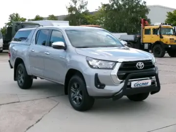 Toyota Hilux Double Cab 204PS Autm. Comfort 4x4 Hardtop
