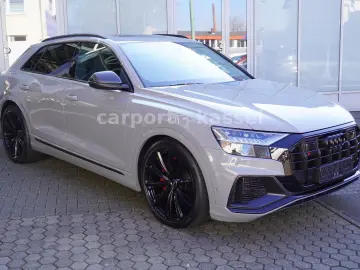 AUDI SQ8 4.0 TFSI quattro
