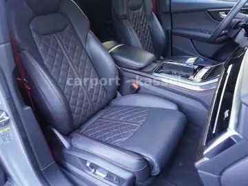 AUDI SQ8 4.0 TFSI quattro