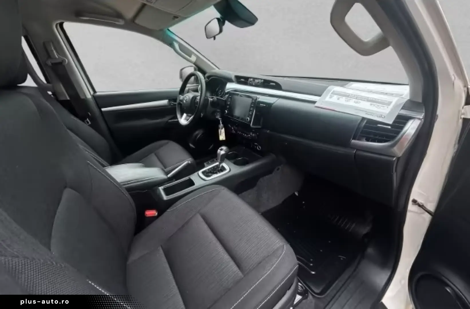 Toyota Hilux Double Cab Comfort 2 8 A utomatik 4x4 Hard