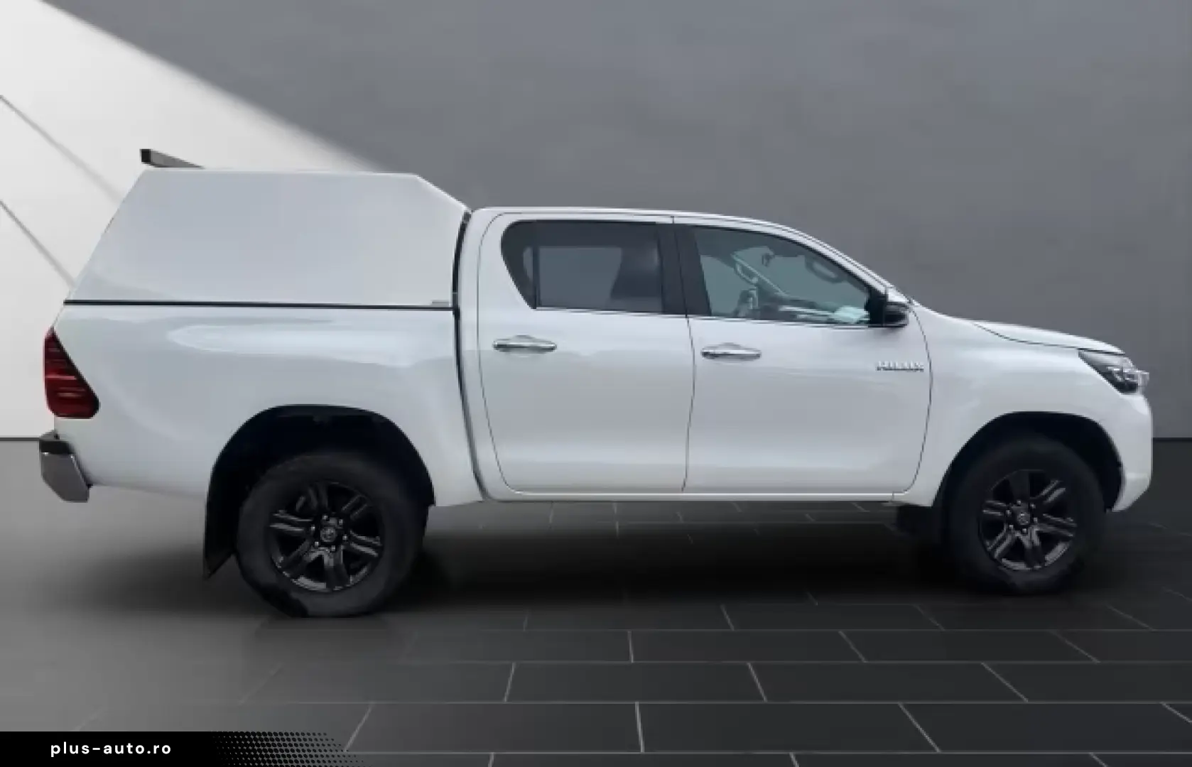 Toyota Hilux Double Cab Comfort 2 8 A utomatik 4x4 Hard