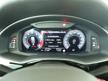 AUDI SQ8 4.0 TFSI quattro competition