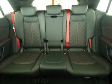 AUDI SQ8 4.0 TFSI quattro competition