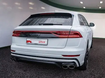 AUDI SQ8 4.0 TFSI quattro competition