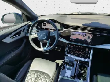 AUDI SQ8 4.0 TFSI quattro