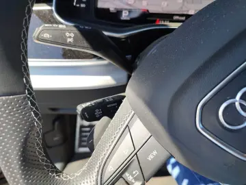 AUDI SQ8 4.0 TFSI quattro