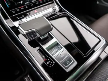 AUDI Q8 SUV 50 TDI quattro tiptronic