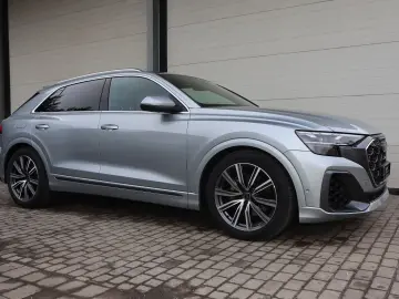 AUDI Q8 55 TFSI qu S-Line