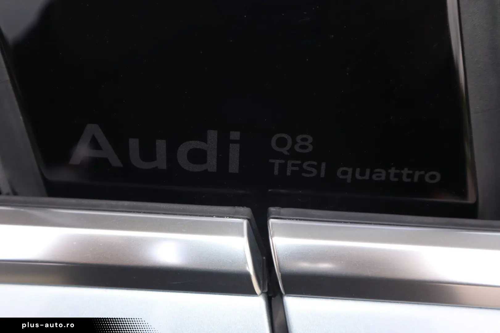 AUDI Q8 55 TFSI qu S-Line