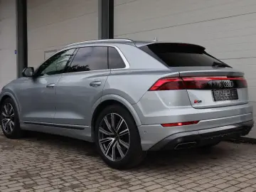AUDI Q8 55 TFSI qu S-Line