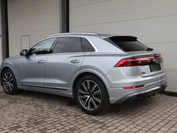 AUDI Q8 55 TFSI qu S-Line