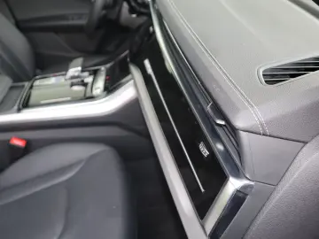 AUDI Q8 55 TFSI qu S-Line