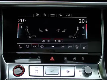 AUDI RS7 BLACK PANO LASER