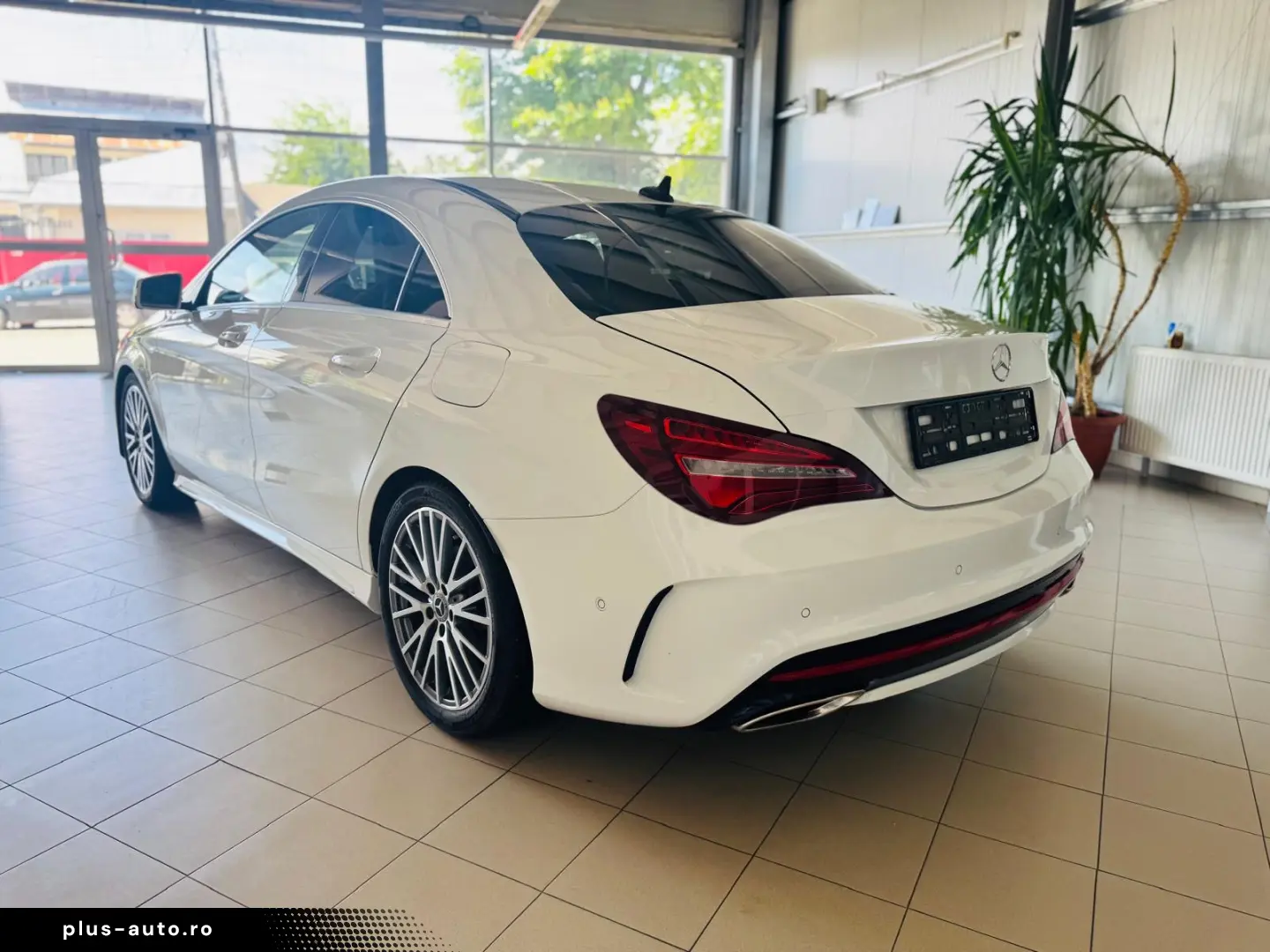 Mercedes-Benz CLA 250