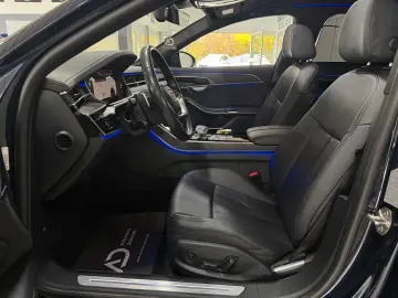 AUDI A8 50 TDI quattro