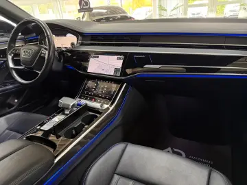 AUDI A8 50 TDI quattro