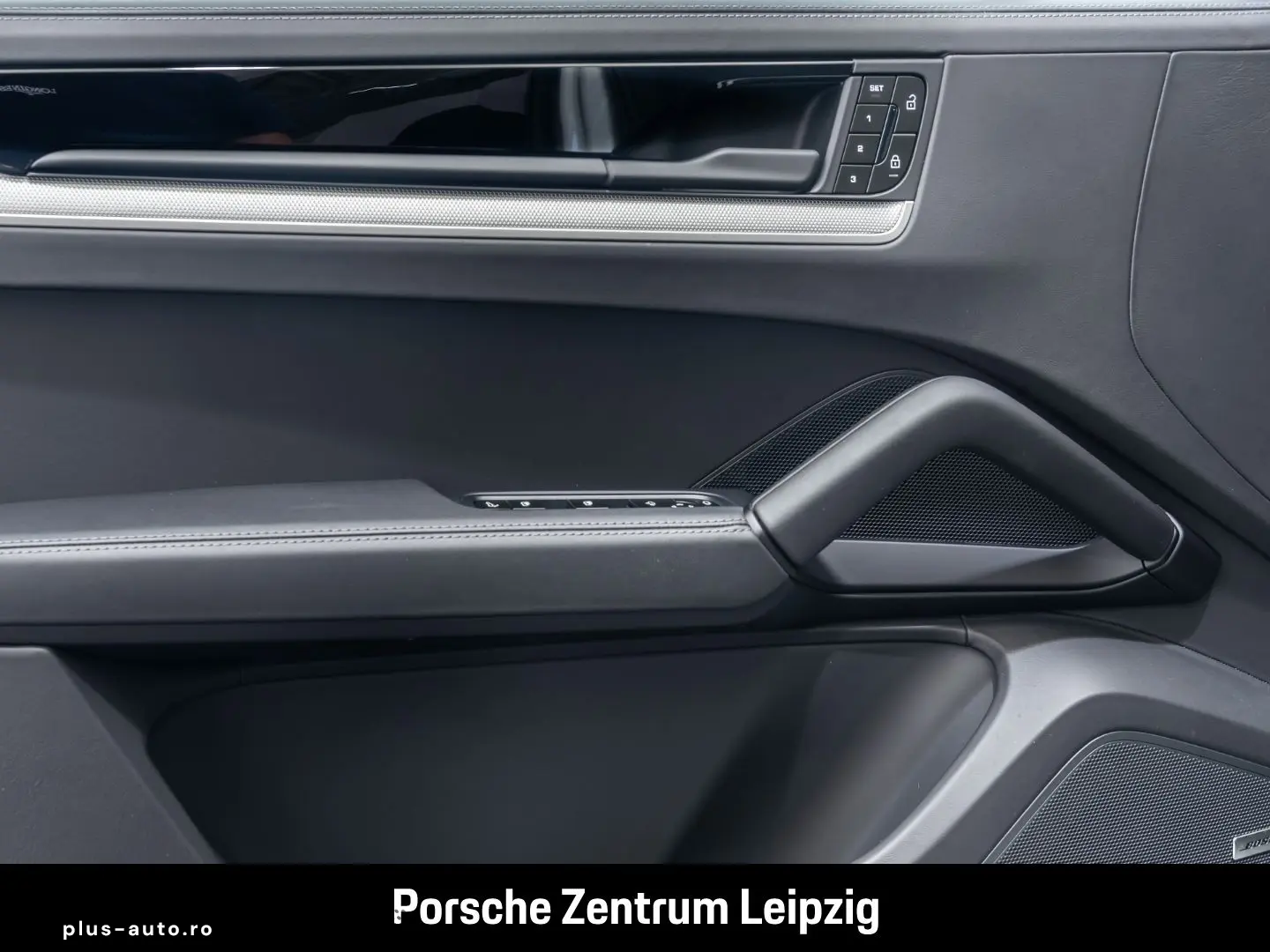 Cayenne E-Hybrid Coupe InnoDrive Surround-View