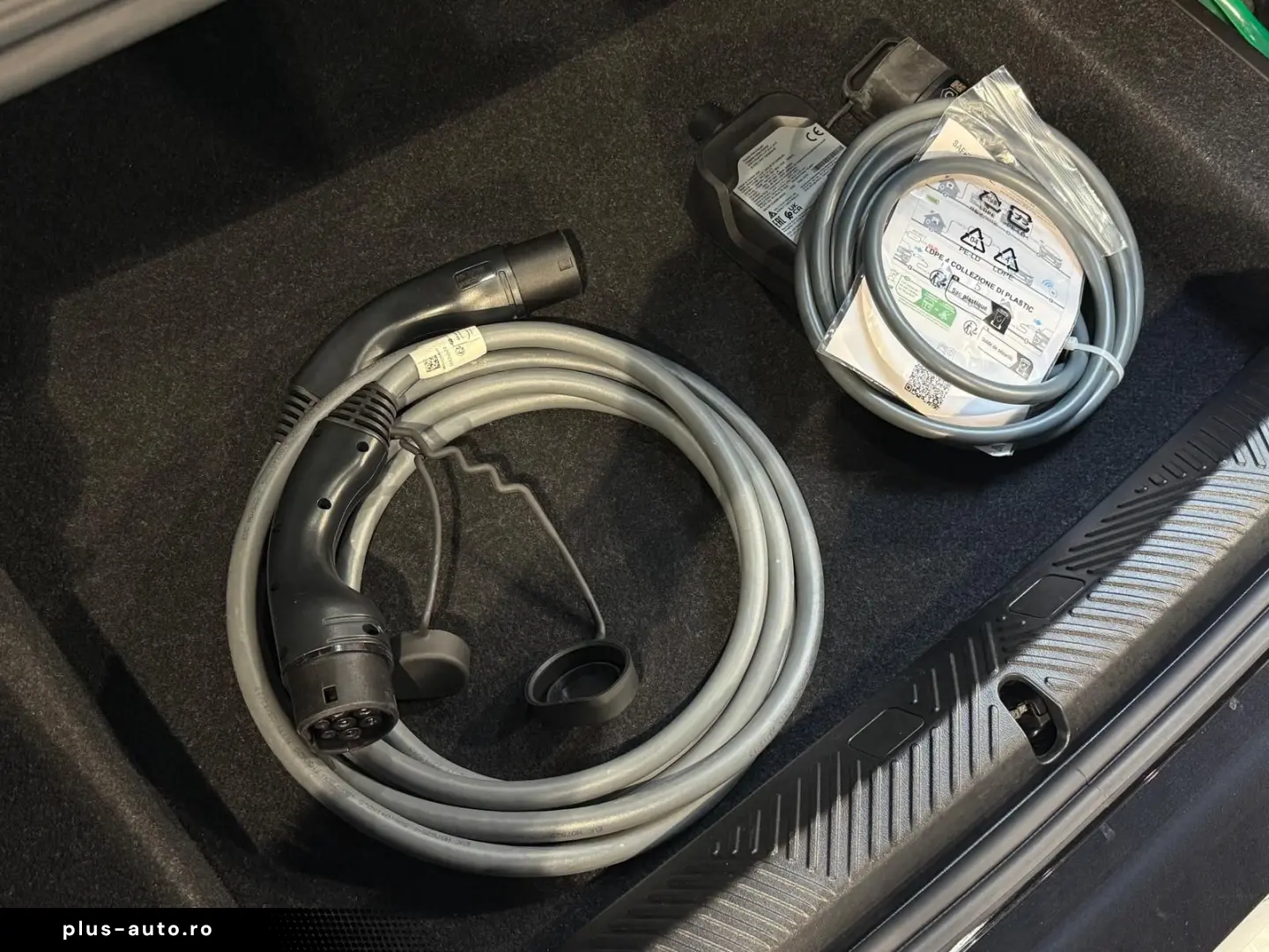 550 e xDrive Pano H&K Sitzbelüftung Iconic Glow