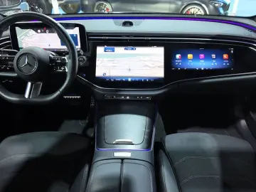 E 220 d AMG Premium SUPERSCREEN PANO FULL