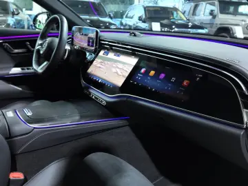 E 220 d AMG Premium SUPERSCREEN PANO FULL