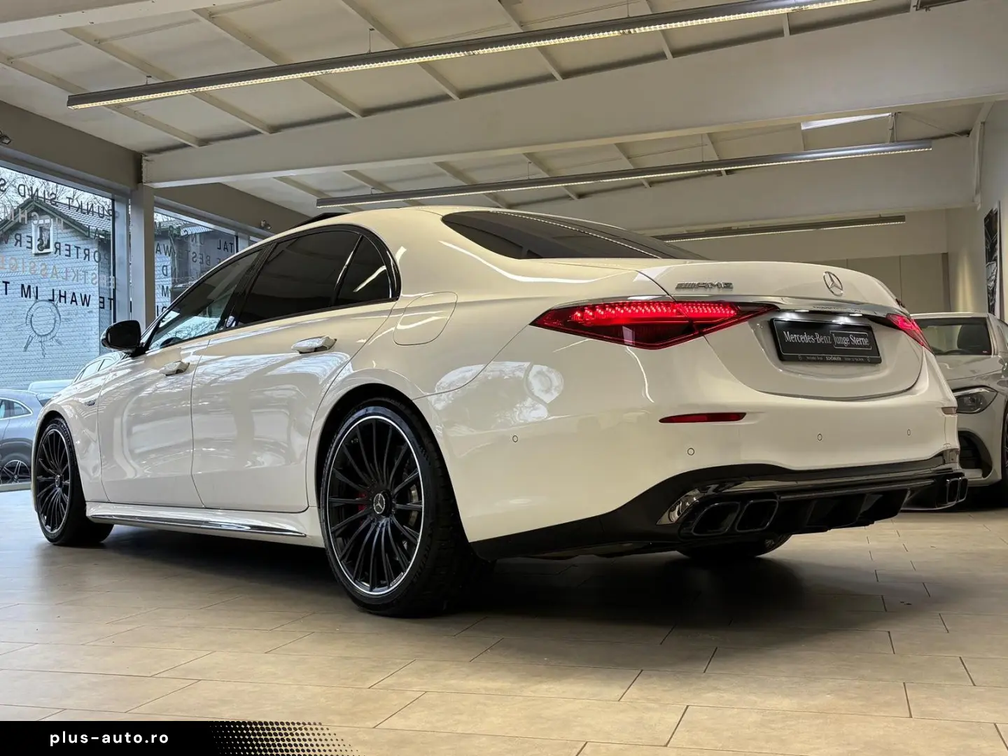 S 63 E PERF. L DISTR HUD BURM4D PANO NIGHT 360